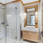 Sport Club Residences &