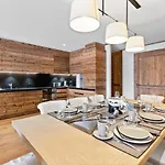 Sport Club Residences & * 克莱恩 蒙塔纳